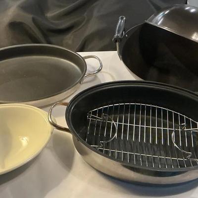 Cookware And Serving Pieces