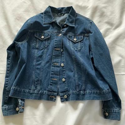 Women’s Cardigans, Sweaters & Jackets – Mixed Styles & Colors