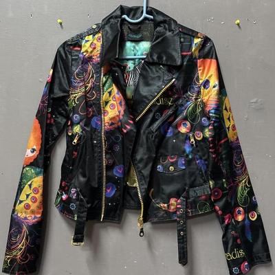 Sale Photo Thumbnail #559