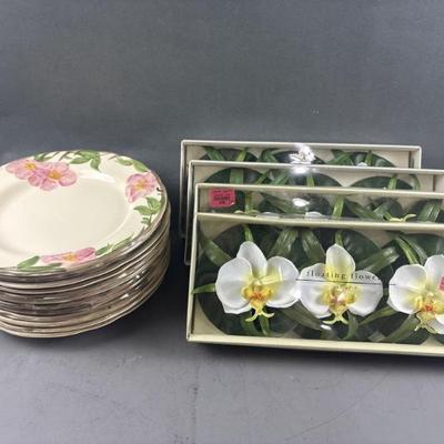 Sale Photo Thumbnail #381