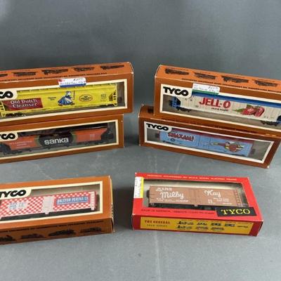 Sale Photo Thumbnail #148