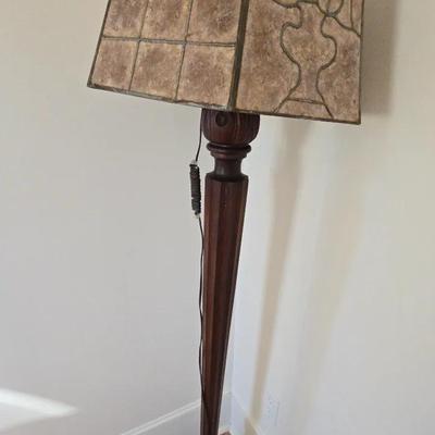Striking Wood Floor Lamp