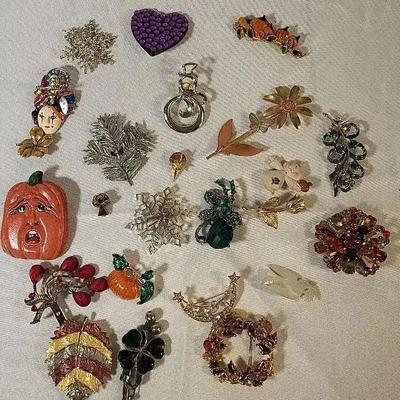 Celebrate Seasons and Holidays Brooches