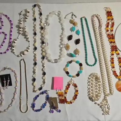 Mixed Crystal & Pearls Jewelry