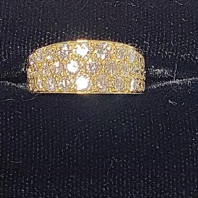 18k Yellow Gold w/ Stunning Triple Row Diamond Band