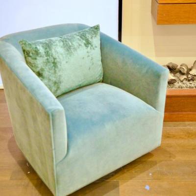 Sale Photo Thumbnail #320