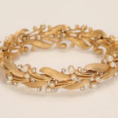 Sale Photo Thumbnail #310