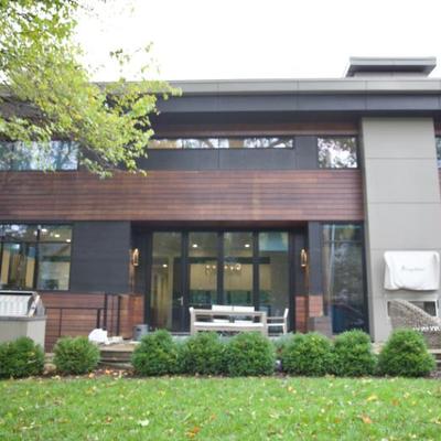 Sale Photo Thumbnail #362