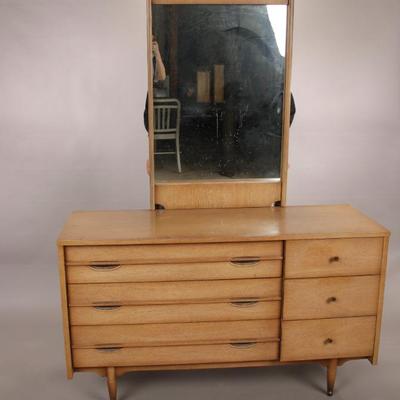 Sale Photo Thumbnail #101