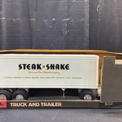 Steak n Shake Truck and Trailer 