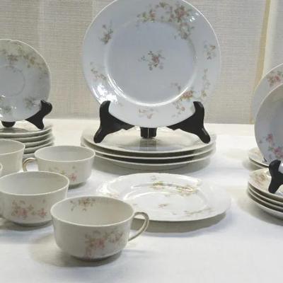 Vienna, Syracuse, & France China Pieces 