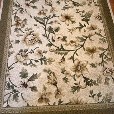 Floral Area Rug in Soft Green Tones
