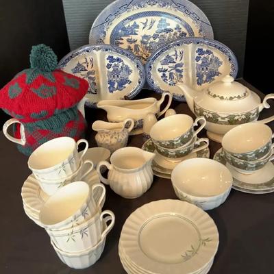 Tea Sets & Serving Pieces – Made in England