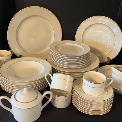 Classic Traditions China Set for 8