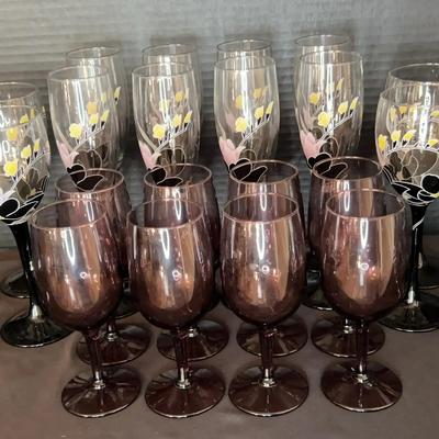 Luminarc Black-Stemmed “Anais” Glasses & Colored Wine Glasses – 6" to 9" Tall