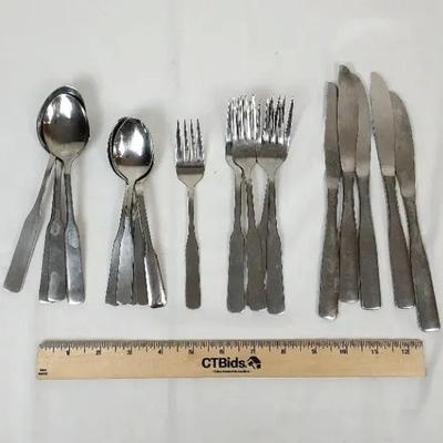 Sale Photo Thumbnail #110