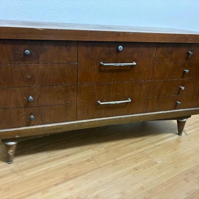 Sale Photo Thumbnail #12