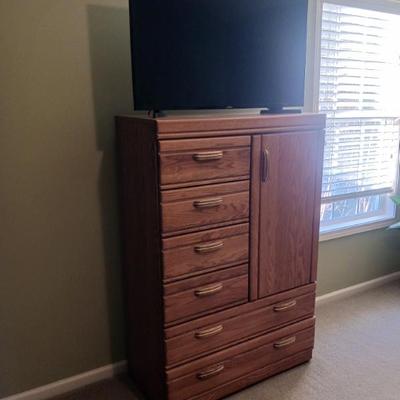 Sale Photo Thumbnail #92