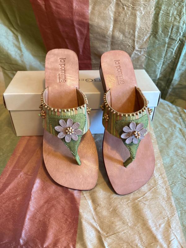 Sale Photo Thumbnail #78