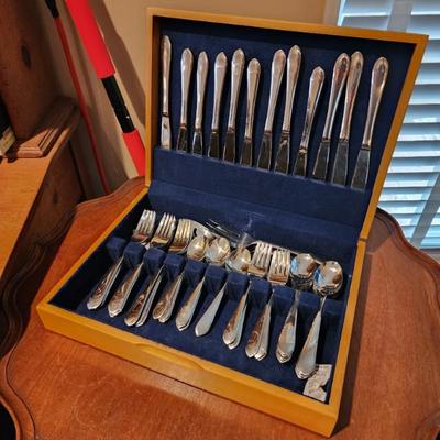 Sale Photo Thumbnail #4