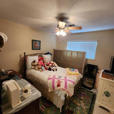 Sale Photo Thumbnail #2