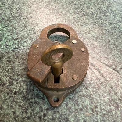 Sale Photo Thumbnail #32