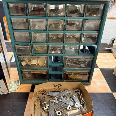 Sale Photo Thumbnail #152