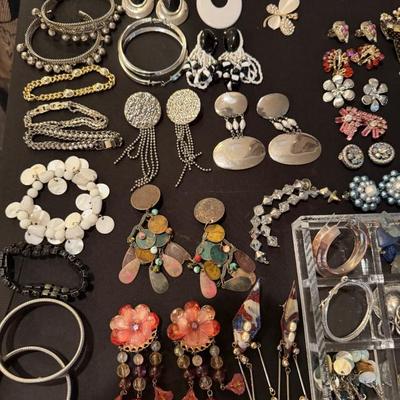 Sale Photo Thumbnail #68