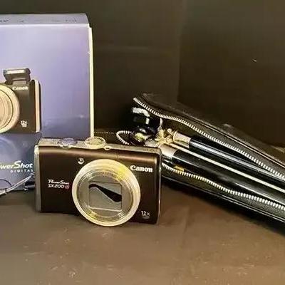 Canon PowerShot SX200 IS Digital Camera with Uniphot Tabletop Tripod (Not Tested)