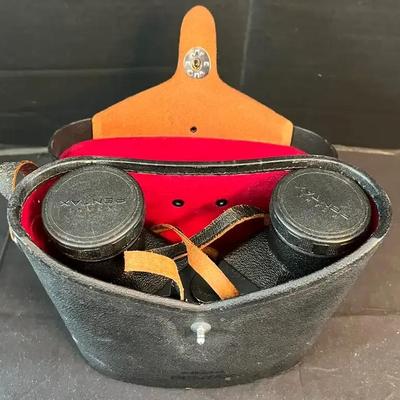 Asahi Pentax 8x40 Wide Field Binoculars, featuring Leather Carry Case