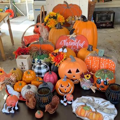 Cheerful Fall & Pumpkin Décor Collection, featuring Harvest Pumpkins
