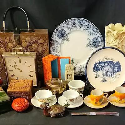 International Decorative Collection, featuring 1965 Enid Collins “Money Tree” Box Purse