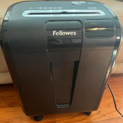 Fellowes Powershred 84Ci Cross-Cut Paper Shredder