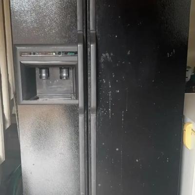 Amana Side-by-Side Refrigerator