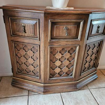 Sale Photo Thumbnail #229