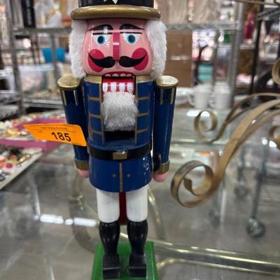 Sale Photo Thumbnail #248