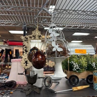 Sale Photo Thumbnail #226