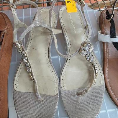 Sale Photo Thumbnail #11