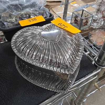 Sale Photo Thumbnail #397