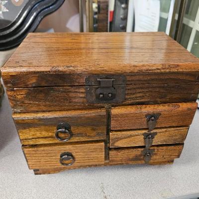 Sale Photo Thumbnail #3