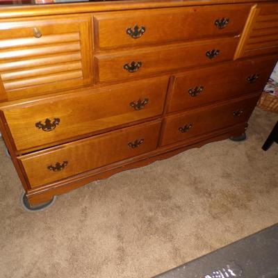 Sale Photo Thumbnail #73