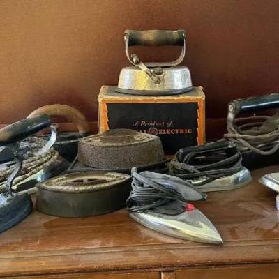 Sa105 vintage iron lot one