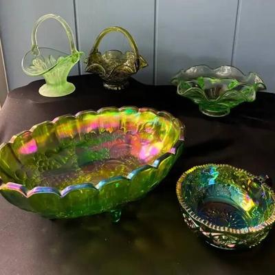 Sa118v vintage glass bowls and baskets