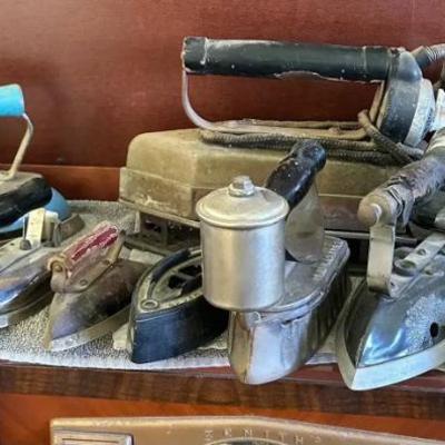 Sa110 vintage iron lot number two