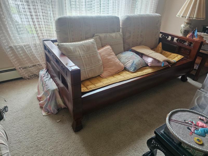 Sale Photo Thumbnail #3