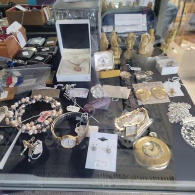 Sale Photo Thumbnail #7