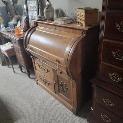 Sale Photo Thumbnail #63