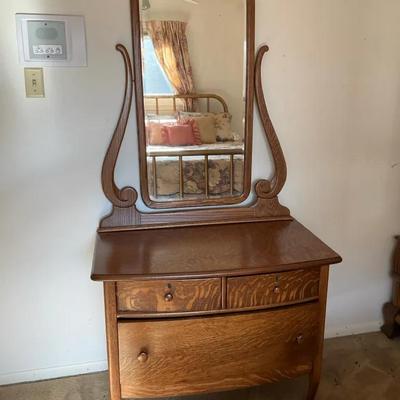 Antique Victorian Dresser