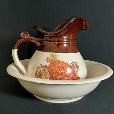 Mccoy Pottery Pitcher And Basin Wash Set
