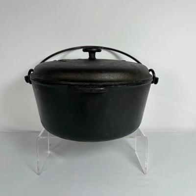 Cast Iron Dutch Oven